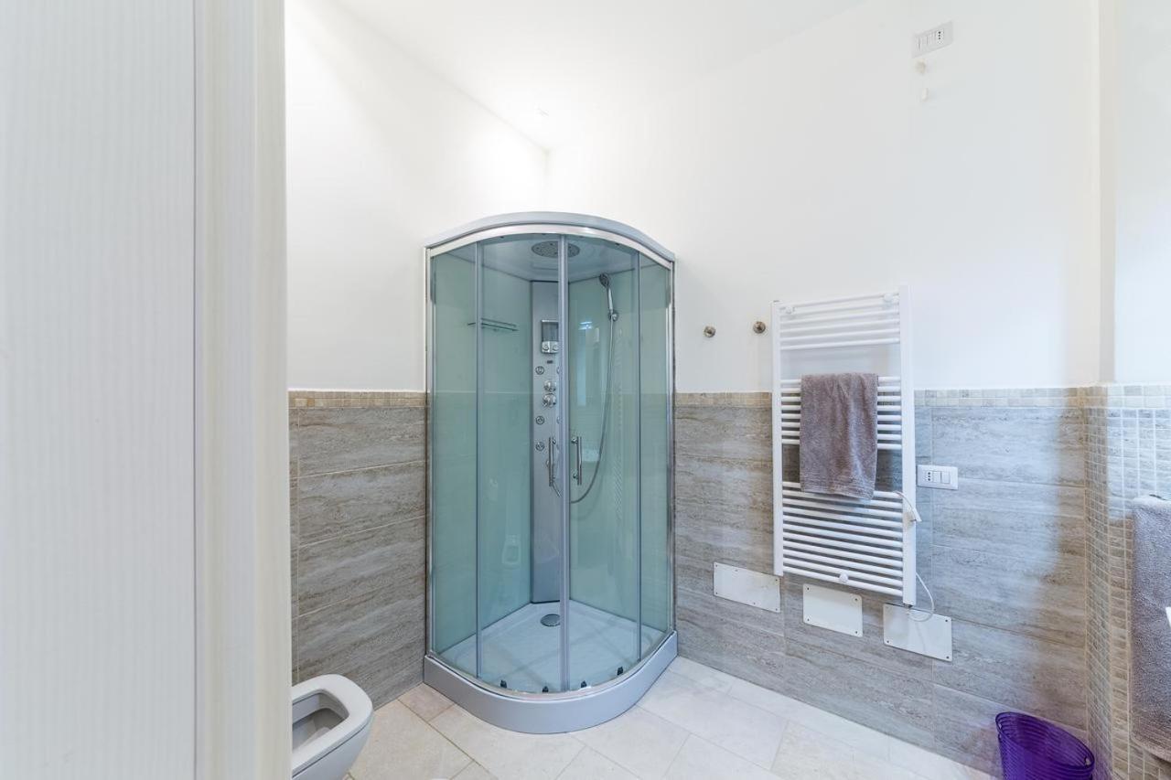La Promenade Rooms & Suites 올비아 외부 사진
