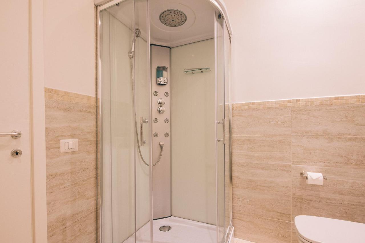 La Promenade Rooms & Suites 올비아 외부 사진